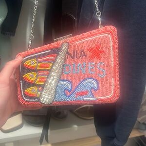 COPY - Never been worn Staud sardine clutch/ purse. Comes with chain